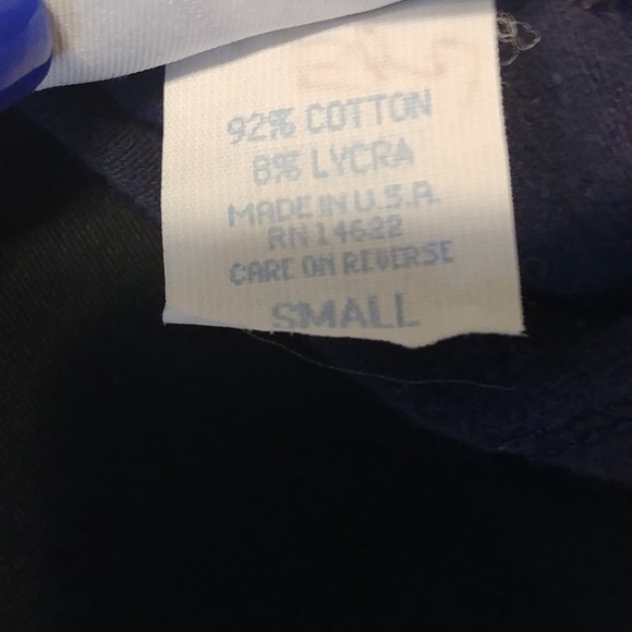 Basic Concepts navy blue crop top - Picture 4 of 4